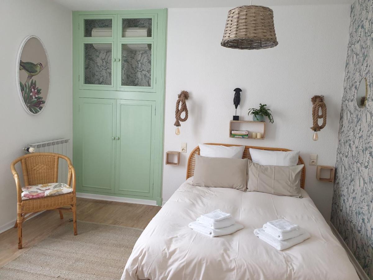 Chambres D'Hotes Et Gites- L'Abri Sous Roche Tautavel Екстериор снимка