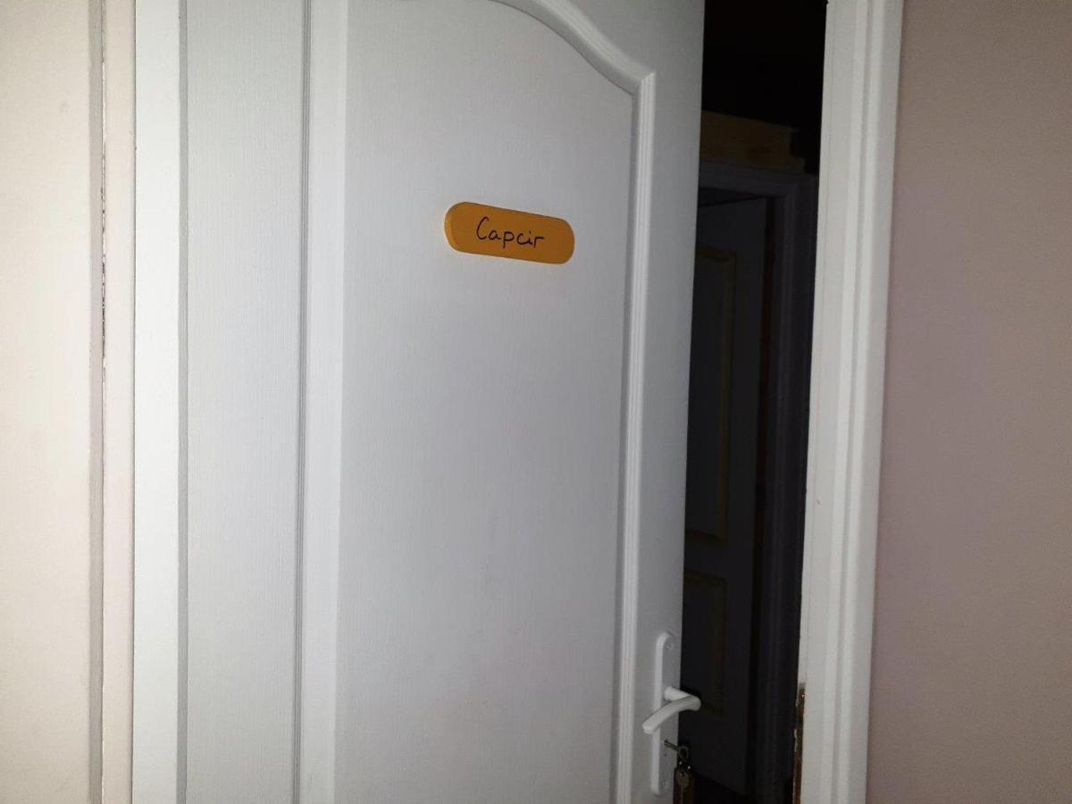 Chambres D'Hotes Et Gites- L'Abri Sous Roche Tautavel Екстериор снимка