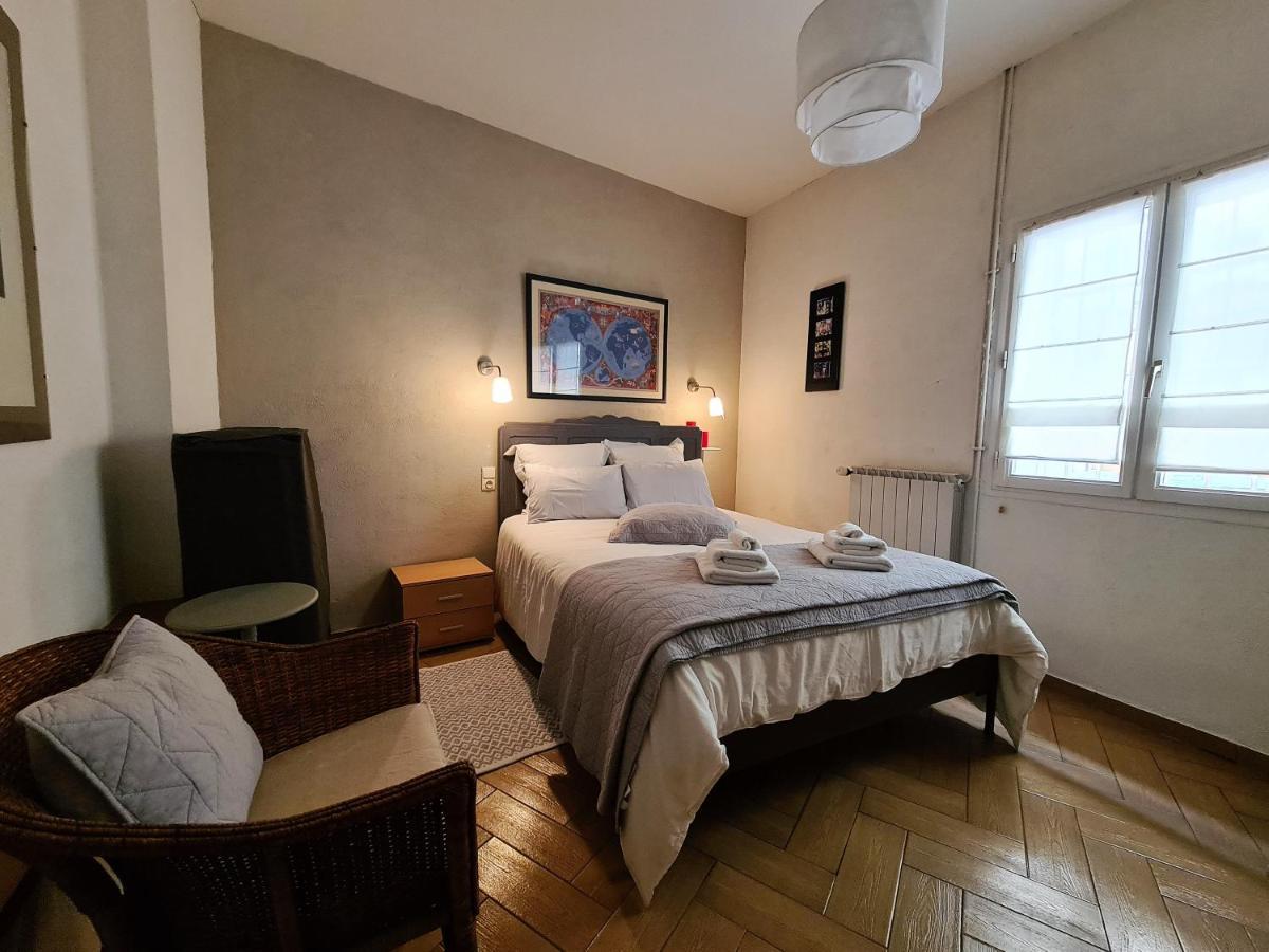Chambres D'Hotes Et Gites- L'Abri Sous Roche Tautavel Екстериор снимка